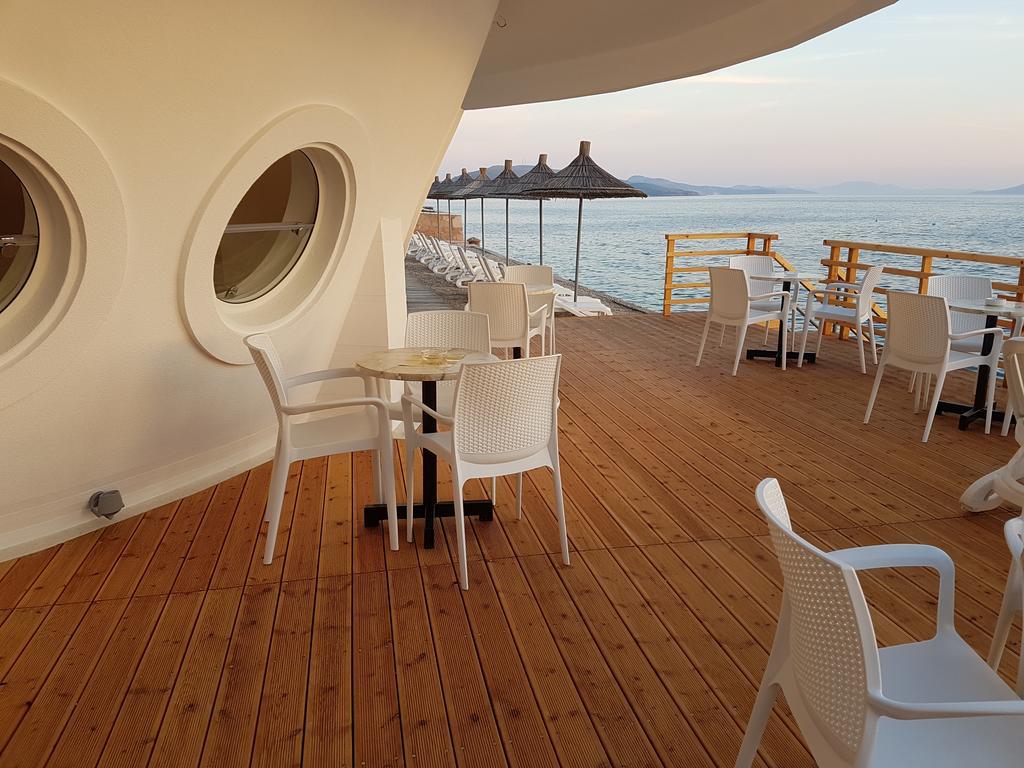 Delfini Hotel Sarande